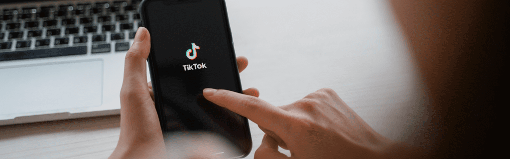 HOW TO USE TIK TOK TO PROMOTE YOUR BUSINESS